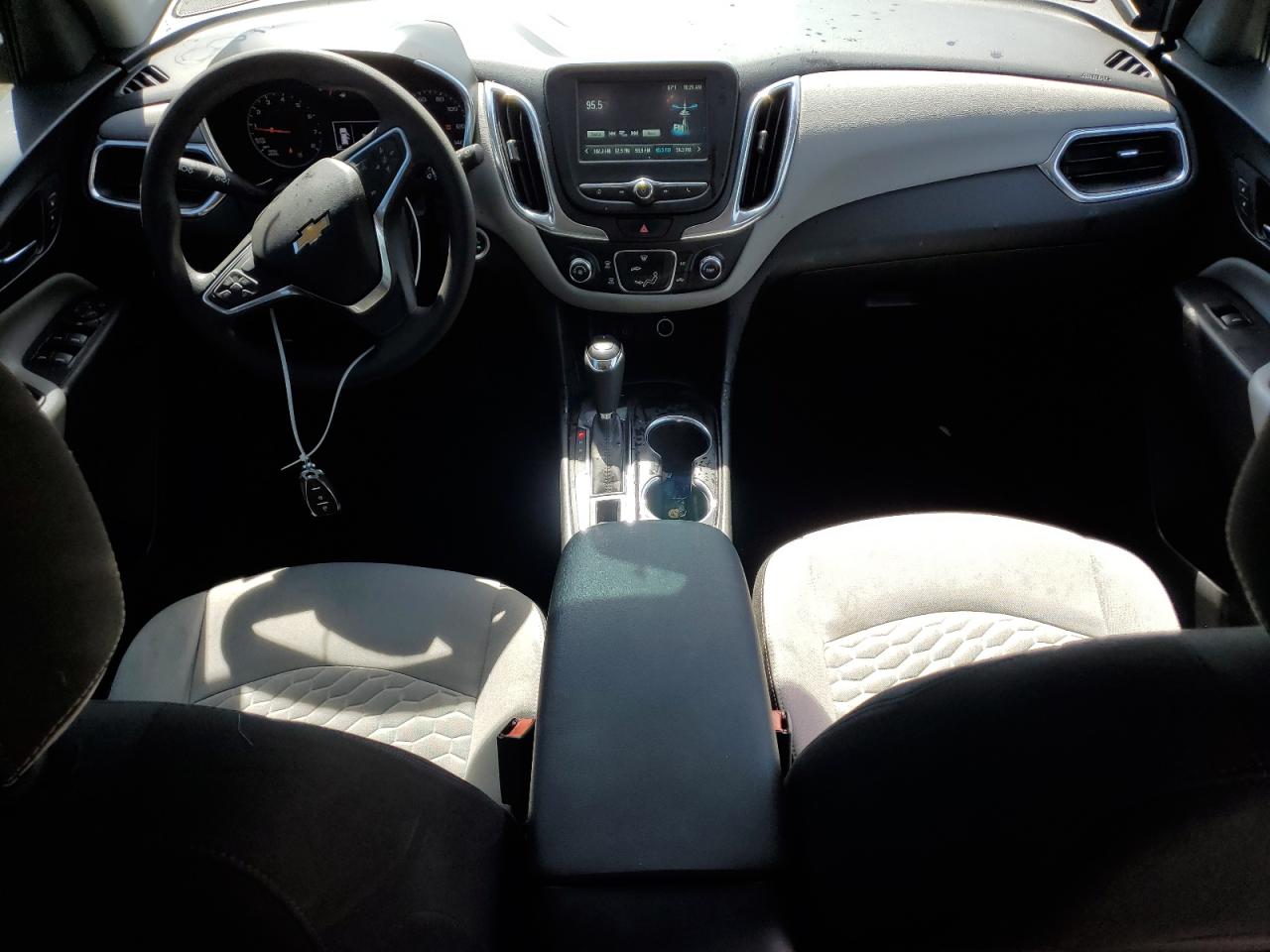 3GNAXREV7JL347684 2018 Chevrolet Equinox Ls