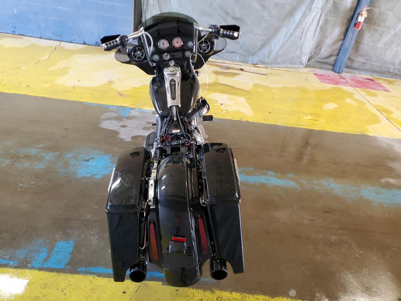 2013 Harley-Davidson Flhx Street Glide VIN: 1HD1KBM10DB687390 Lot: 56138175