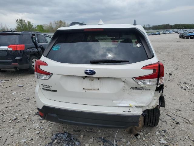  SUBARU FORESTER 2019 Biały