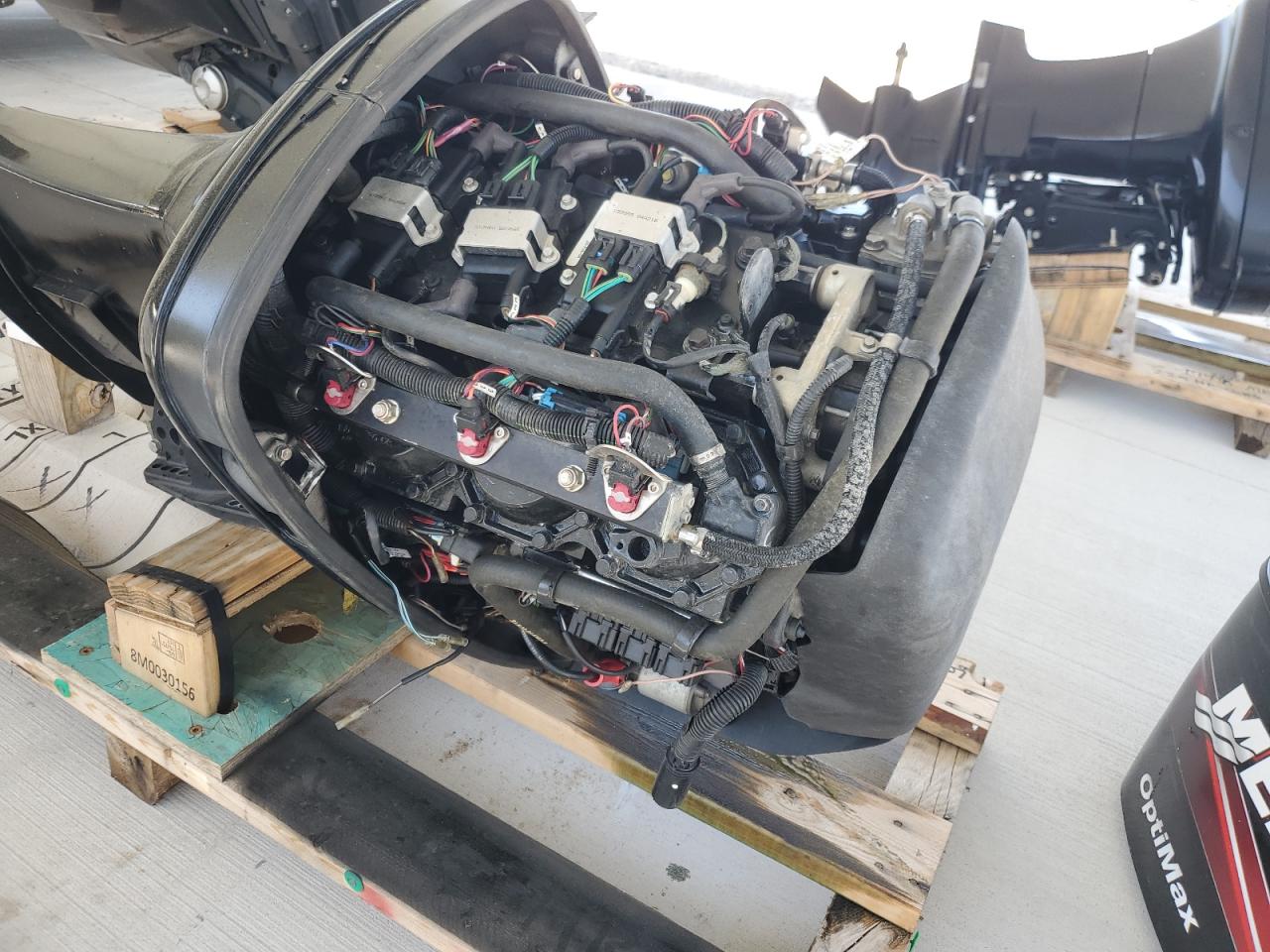 2004 Mercury Boat Motor VIN: 0T995017 Lot: 54778485
