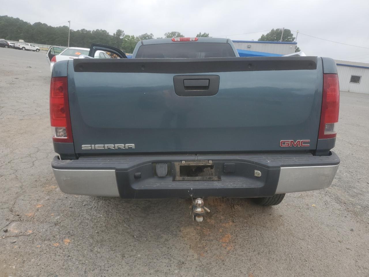 2008 GMC Sierra C1500 VIN: 1GTEC14X08Z280195 Lot: 57066895