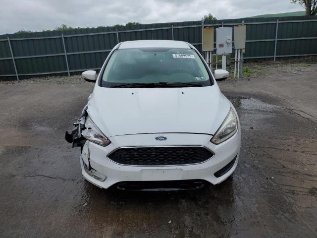  FORD FOCUS 2017 White