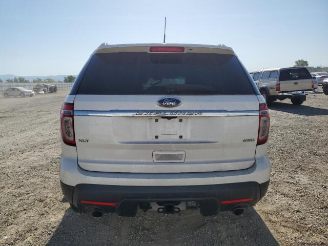  FORD EXPLORER 2015 Белы