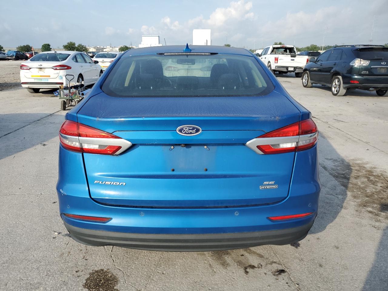 2020 Ford Fusion Se VIN: 3FA6P0LU7LR119064 Lot: 55084025