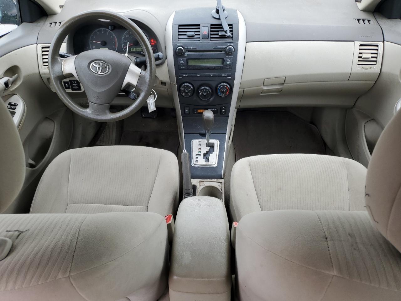 2010 Toyota Corolla Base VIN: 2T1BU4EE2AC520880 Lot: 56724925