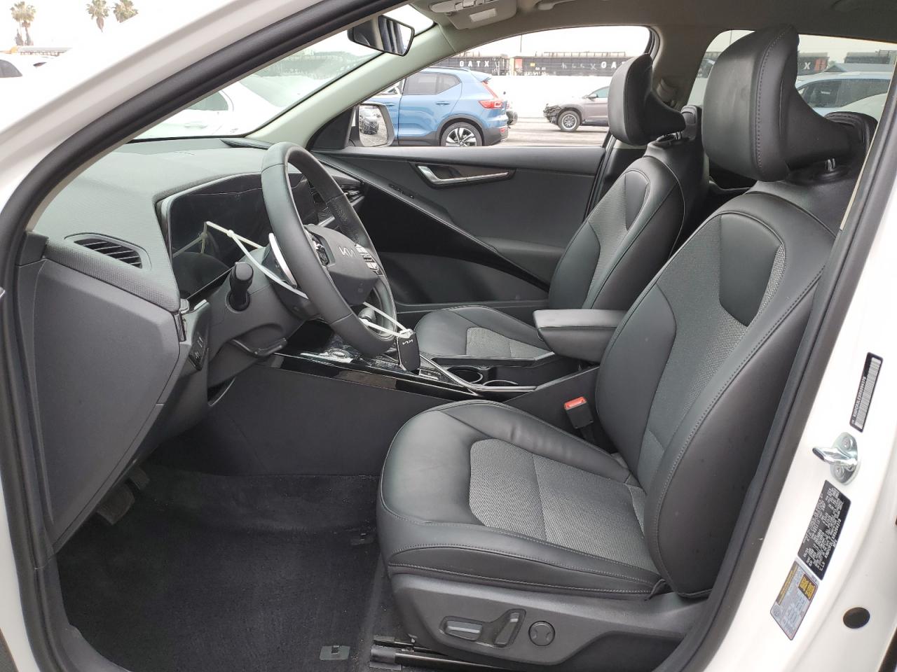 2024 Kia Niro Ex VIN: KNDCR3LEXR5204378 Lot: 58441995