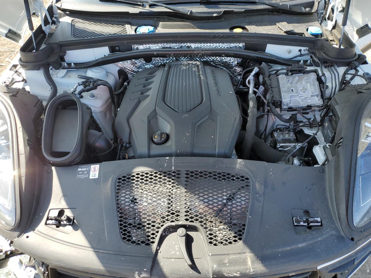 2025 Porsche Macan Base VIN: WP1AA2A50SLB06312 Lot: 56233195