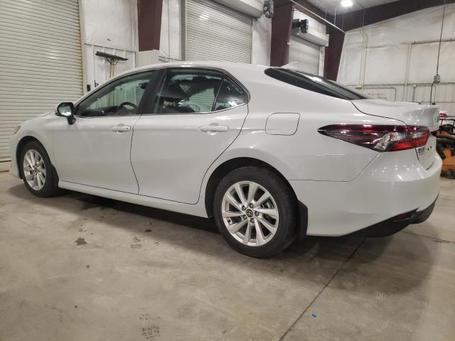  TOYOTA CAMRY 2024 Белы