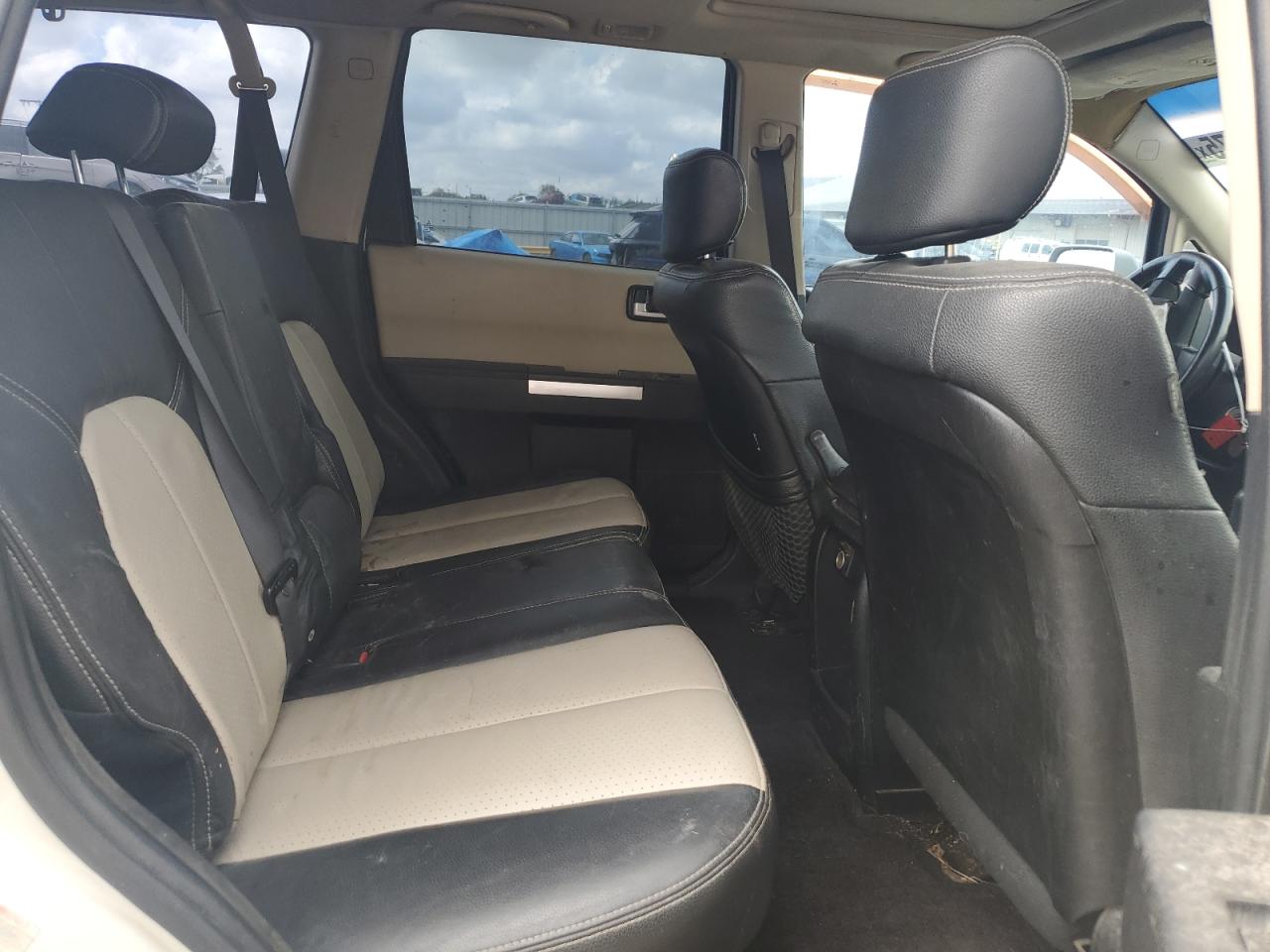 2008 Mitsubishi Endeavor Se VIN: 4A4MM31S48E035400 Lot: 56637875
