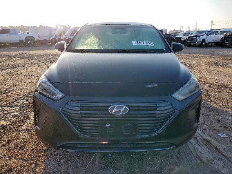  HYUNDAI IONIQ 2017 Чорний