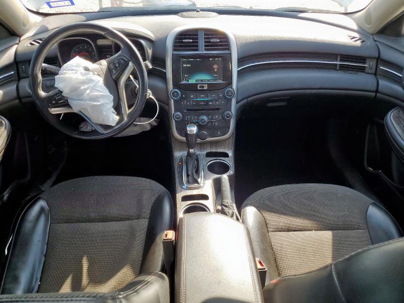  CHEVROLET MALIBU 2015 Серебристый