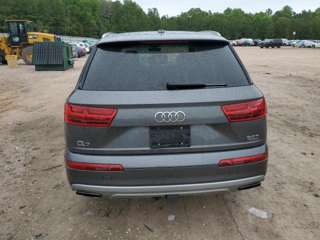  AUDI Q7 2018 Серый