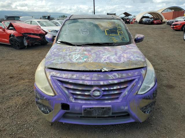 Седаны NISSAN VERSA 2016 Серый