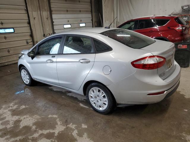  FORD FIESTA 2015 Srebrny