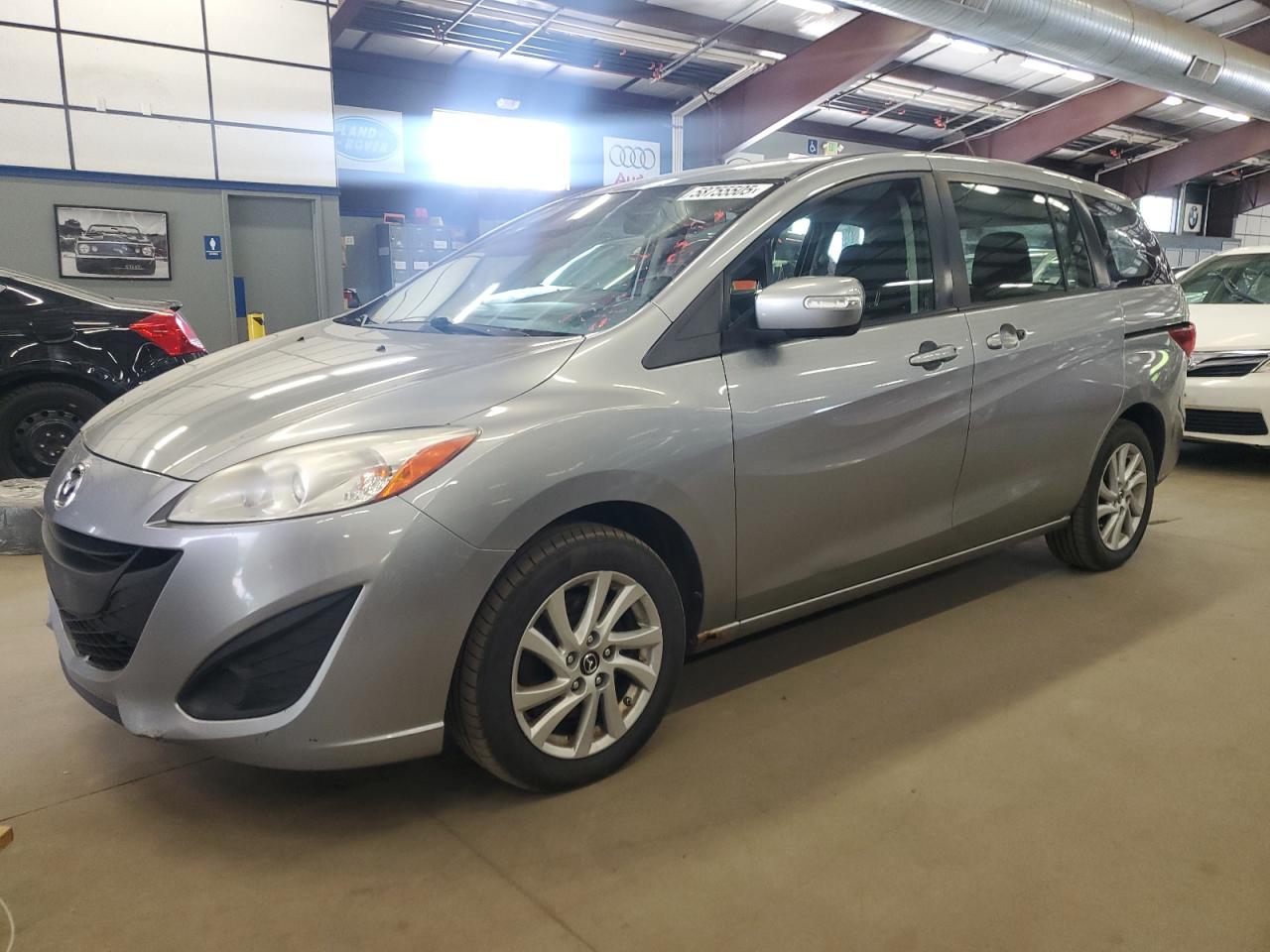 2013 Mazda 5  for Sale in East Granby, CT - Minor Dent/Scratches