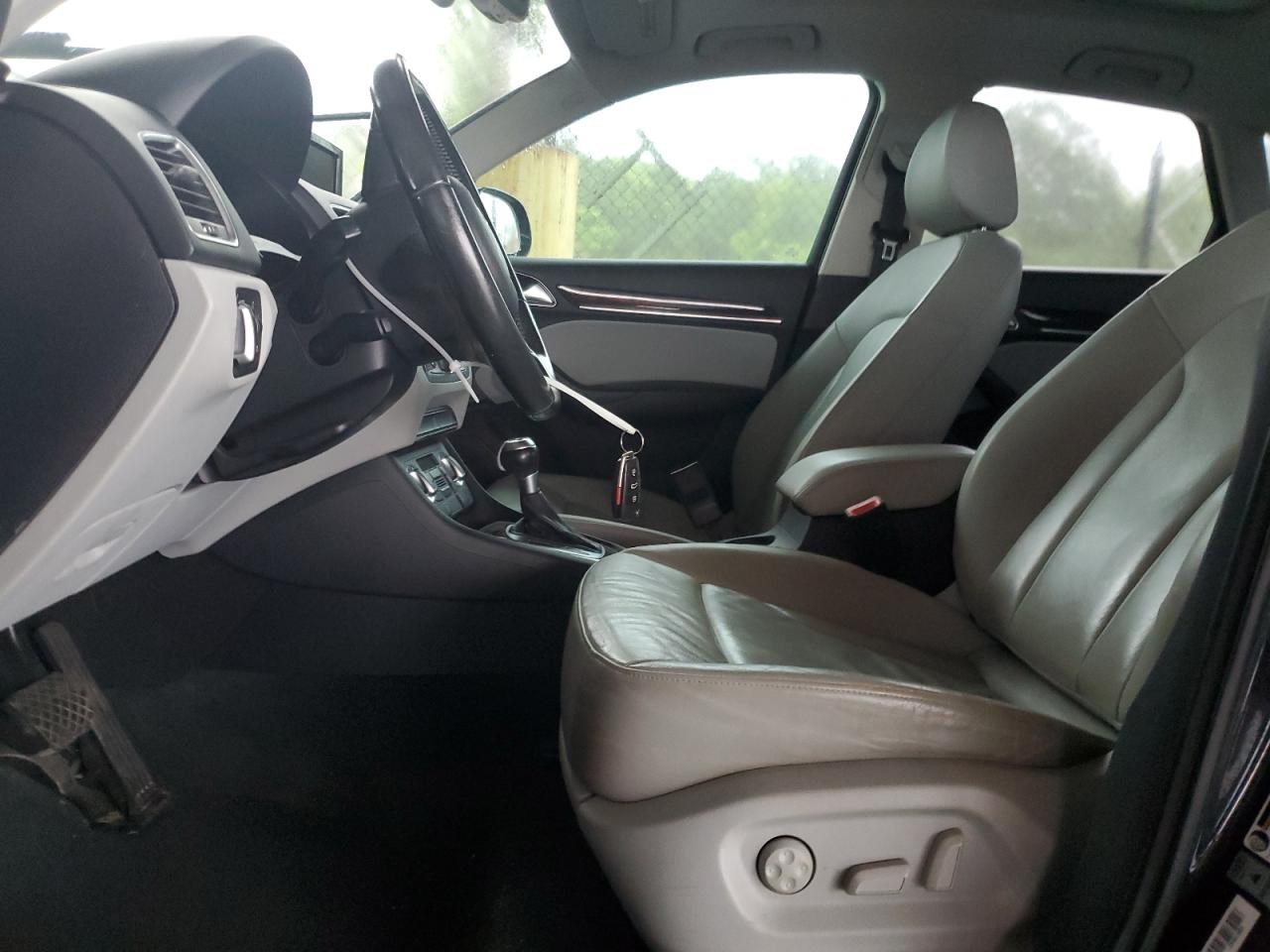 2015 Audi Q3 Premium Plus VIN: WA1BFCFS1FR005627 Lot: 56516085