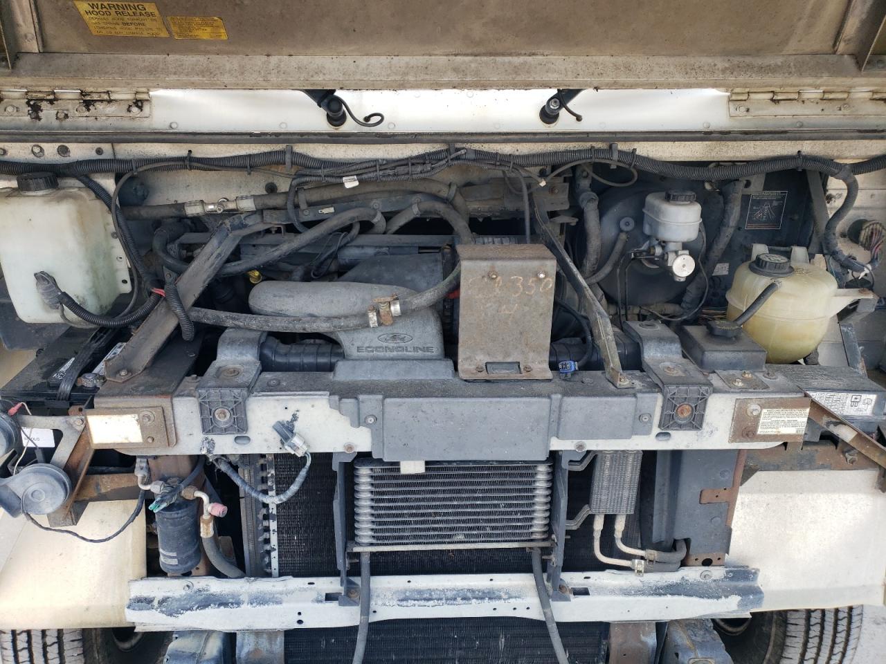 2004 Ford Econoline E350 Super Duty Stripped Chassis VIN: 1FCKE39L54HA27601 Lot: 55933145