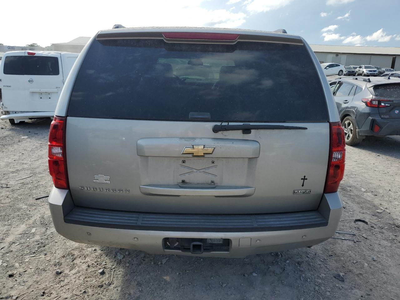 2008 Chevrolet Suburban C1500 Ls VIN: 3GNFC16048G136659 Lot: 56365625