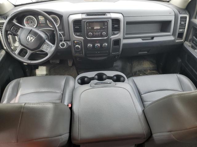 Pickups RAM 1500 2016 Biały