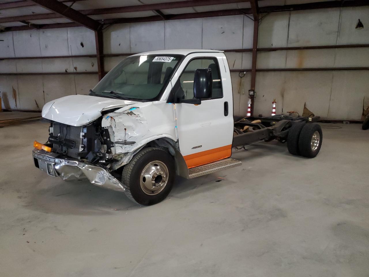 2017 Chevrolet Express G4500 zu verkaufen in Knightdale, NC - Front End