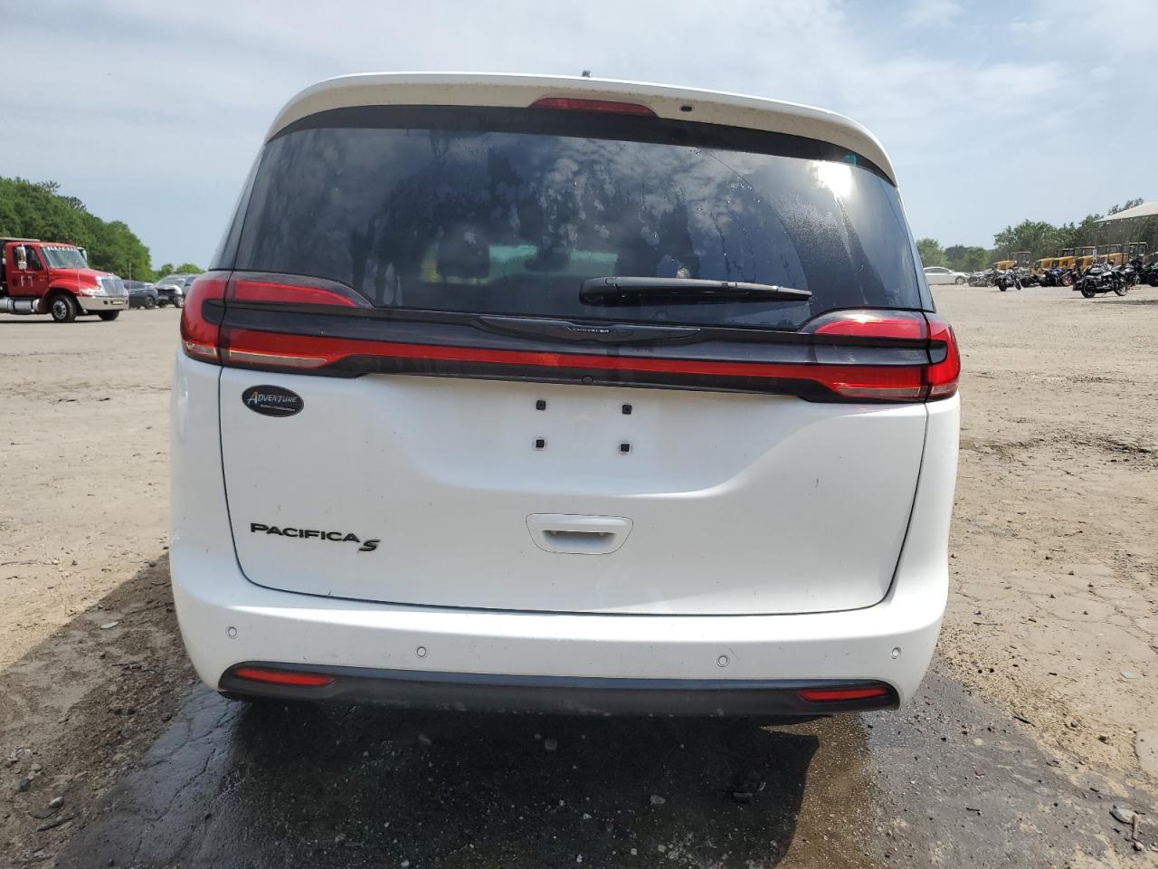 2024 Chrysler Pacifica Touring L VIN: 2C4RC1BG2RR160317 Lot: 57289495