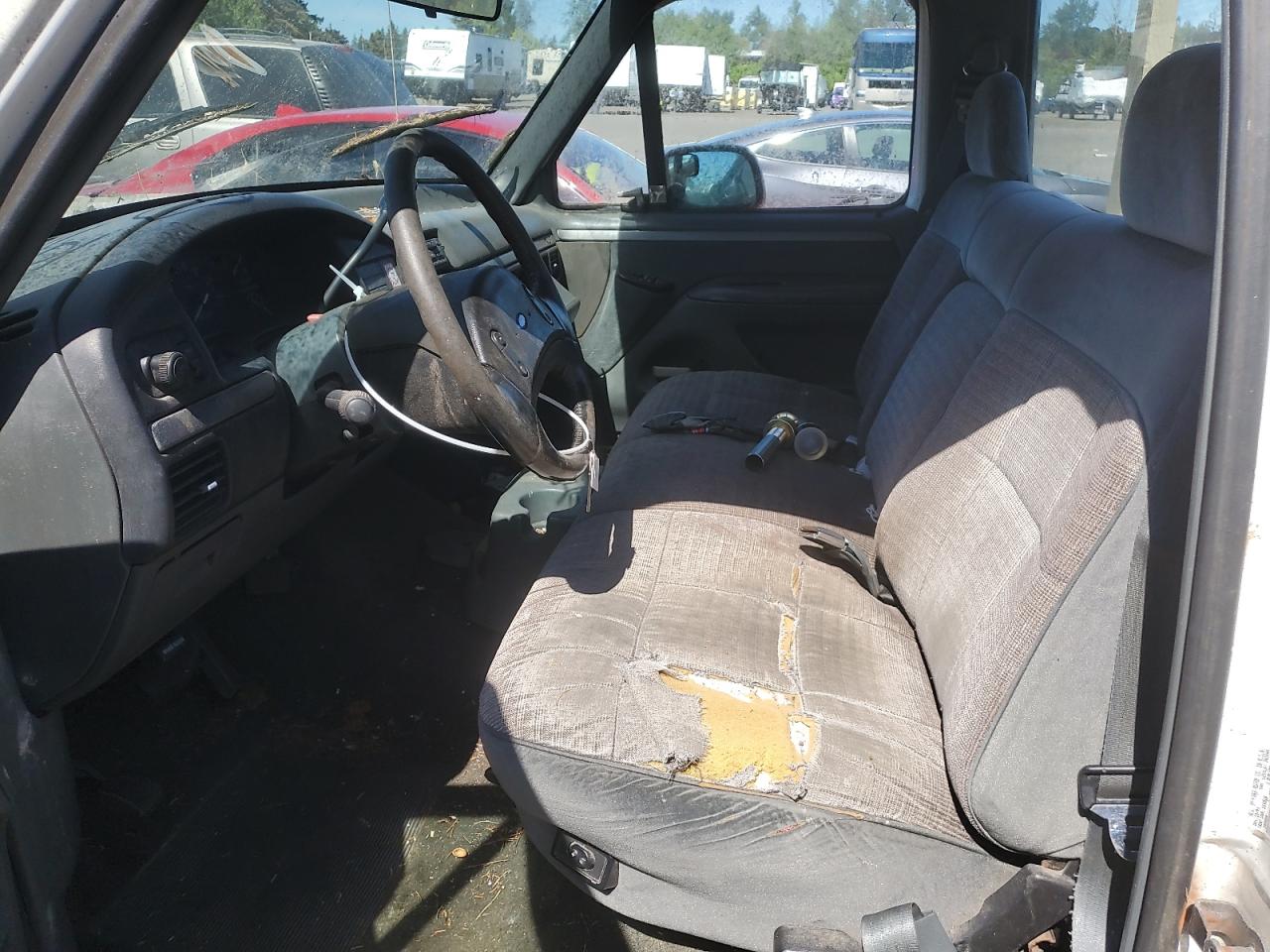 1992 Ford F150 VIN: 1FTEF15N1NPA24773 Lot: 53584805