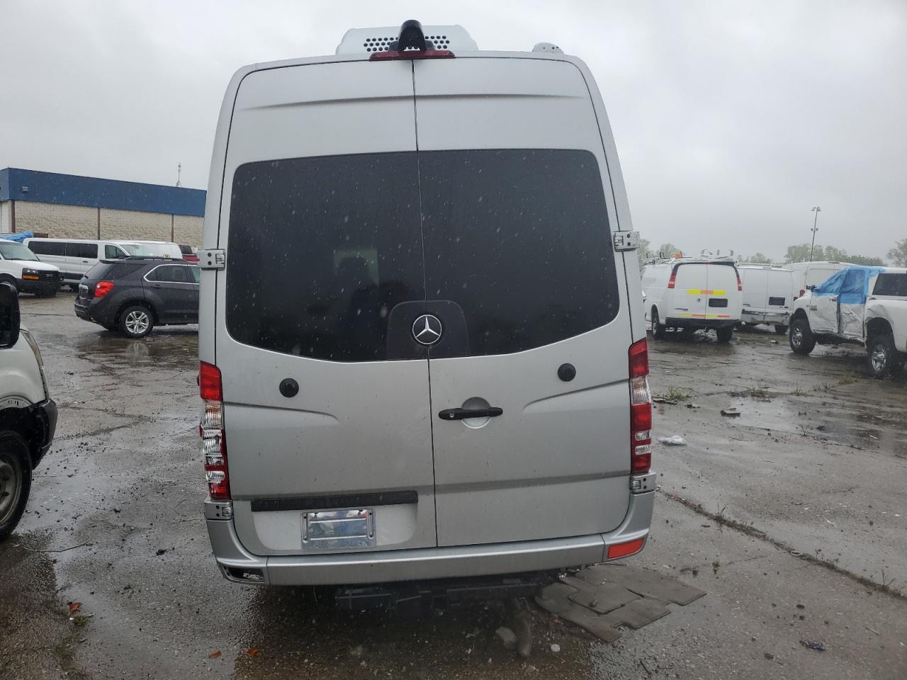2015 Mercedes-Benz Sprinter 3500 VIN: WDAPF4CD2FP107184 Lot: 56723795