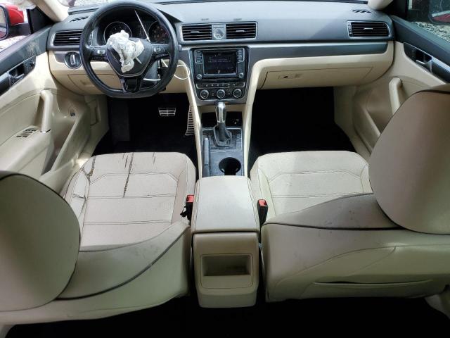 VOLKSWAGEN PASSAT 2017 Czerwony