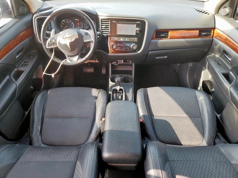  MITSUBISHI OUTLANDER 2015 Серый