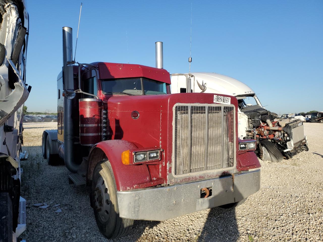 2007 Peterbilt 379 Semi Truck for Sale in San Antonio, TX - Stripped