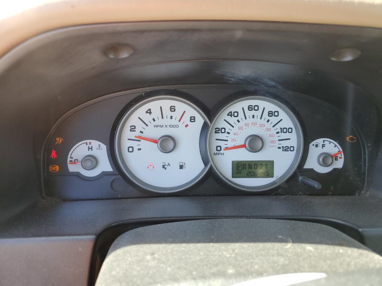 2005 Ford Escape Xls VIN: 1FMCU02Z25KE31248 Lot: 57174225