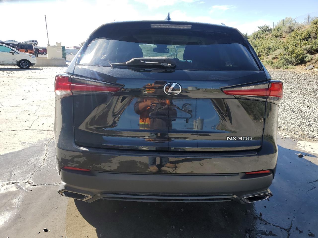 2018 Lexus Nx 300 Base VIN: JTJBARBZ8J2175752 Lot: 58260135