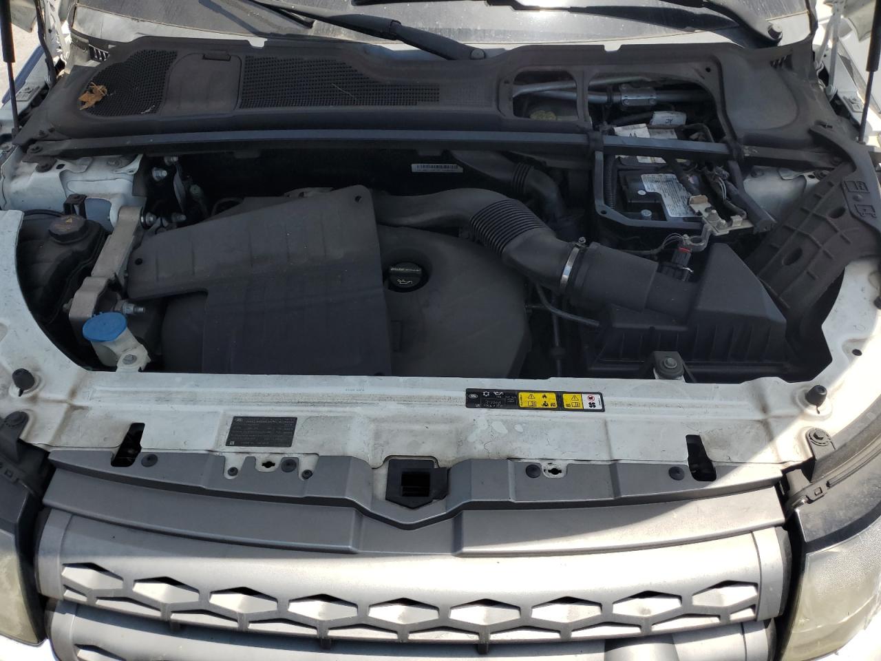 2015 Land Rover Range Rover Evoque Pure Premium VIN: SALVR2BG1FH983677 Lot: 57366145