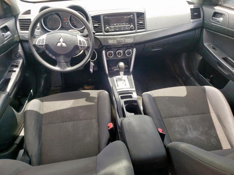 Sedans MITSUBISHI LANCER 2016 Srebrny