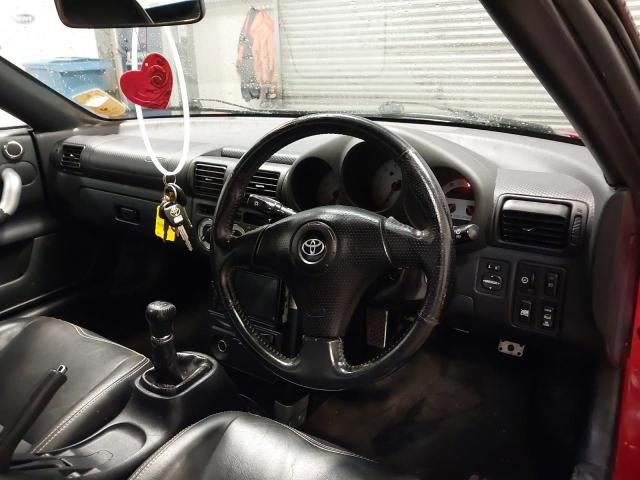 2004 TOYOTA MR2 ROADST