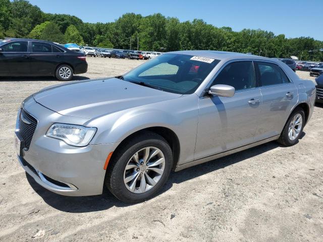  CHRYSLER 300 2016 Srebrny