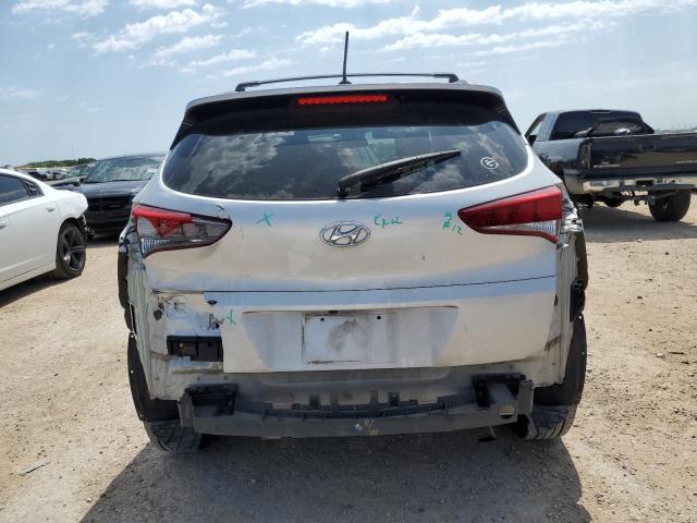 HYUNDAI TUCSON 2016 Srebrny