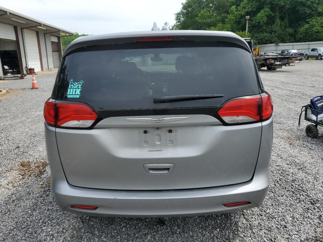 2017 Chrysler Pacifica Touring VIN: 2C4RC1DG4HR508100 Lot: 57144125