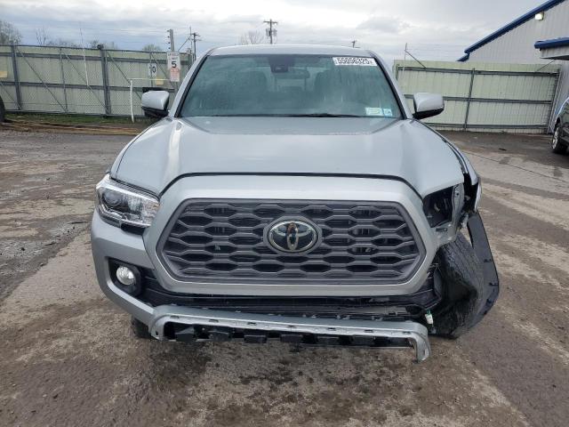  TOYOTA TACOMA 2023 Srebrny