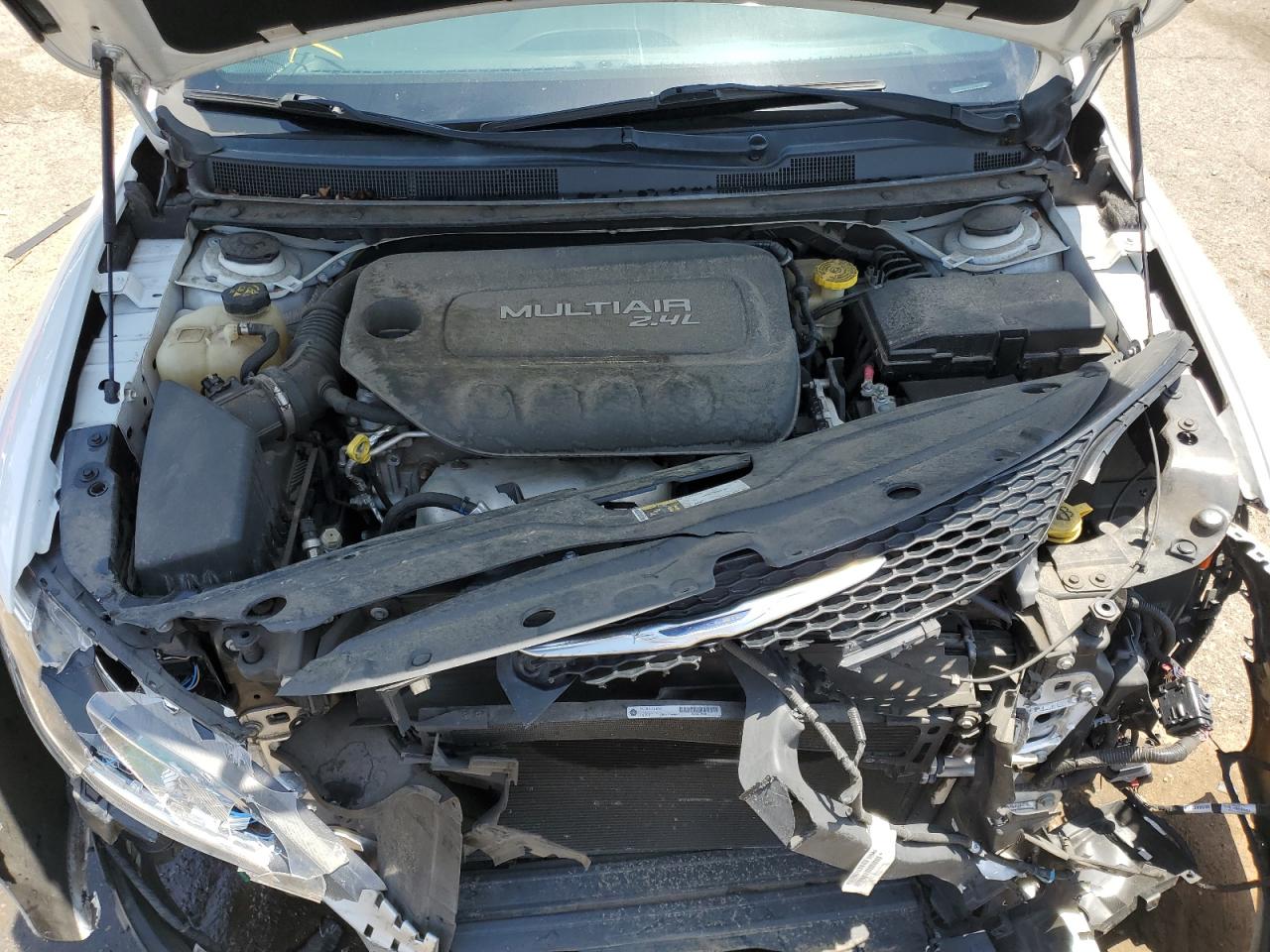 2015 Chrysler 200 Limited VIN: 1C3CCCAB3FN730538 Lot: 57456845