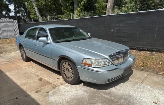 2008 Lincoln Town Car Signature Limited
