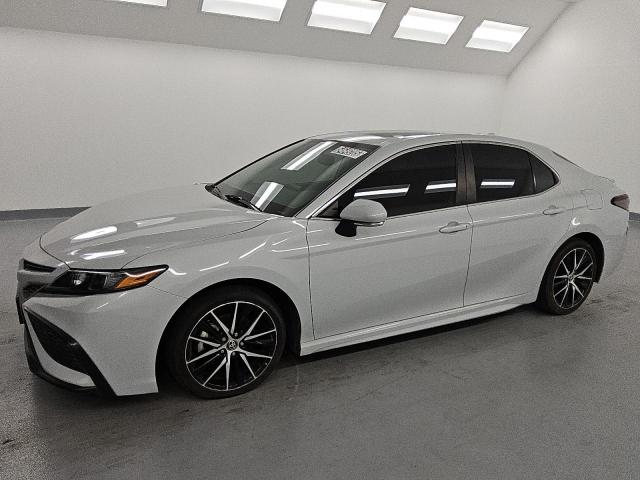TOYOTA CAMRY – zdjęcie z aukcji, lot #54649205