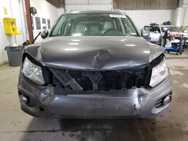  VOLKSWAGEN TIGUAN 2013 Szary
