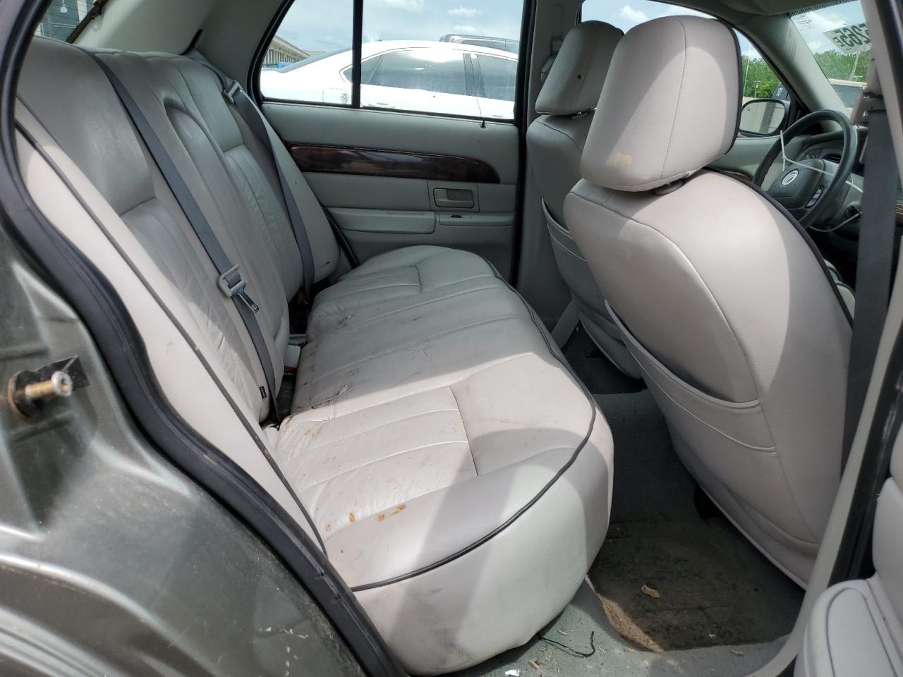 2004 Mercury Grand Marquis Gs VIN: 2MEFM74W34X649626 Lot: 56375265