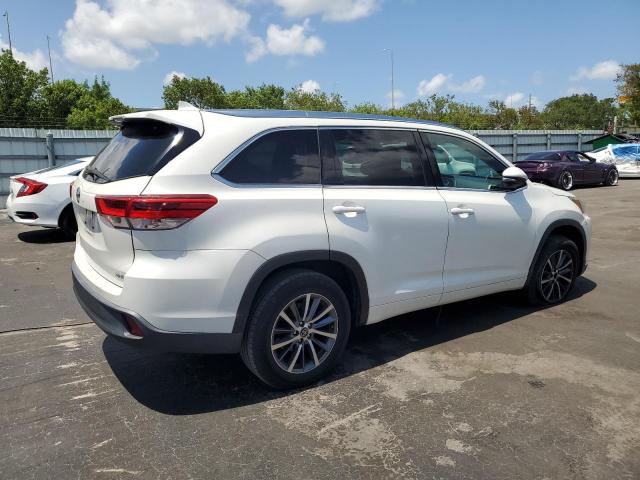  TOYOTA HIGHLANDER 2018 White