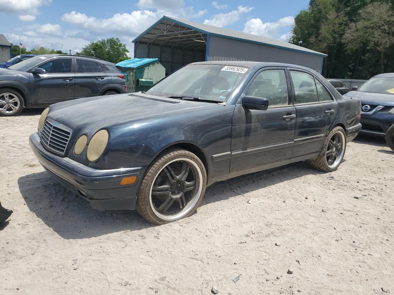 1996 Mercedes-Benz E 320 for Sale in Midway, FL - Minor Dent/Scratches