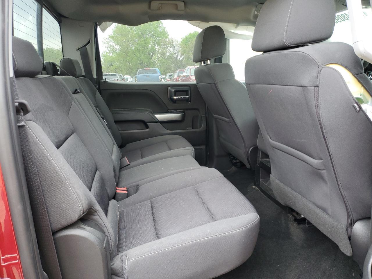 2018 Chevrolet Silverado K1500 Lt VIN: 3GCUKREC7JG412593 Lot: 55048095