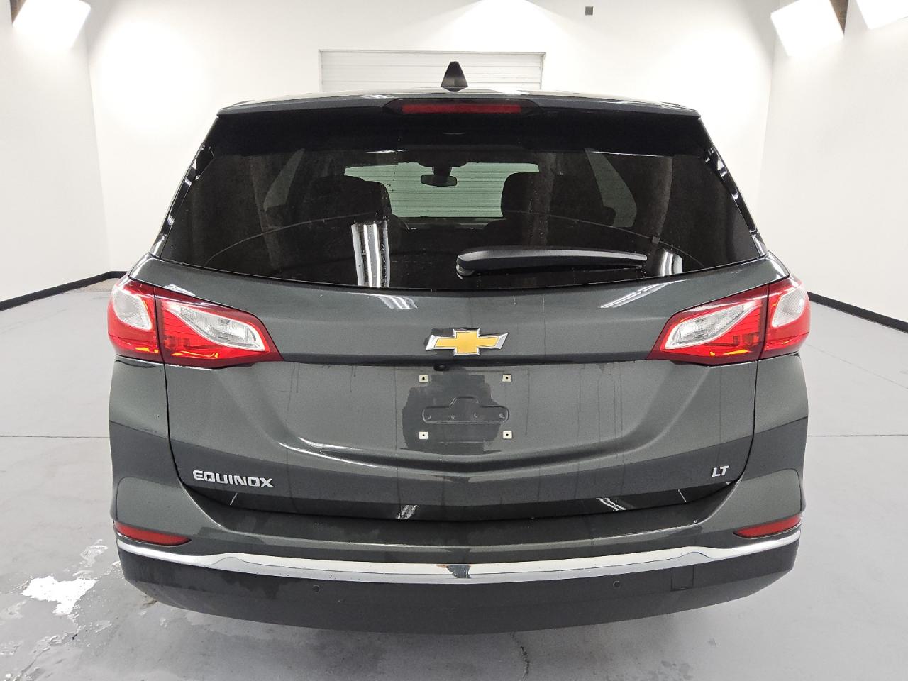 2020 Chevrolet Equinox Lt VIN: 3GNAXJEV5LS550423 Lot: 55481525