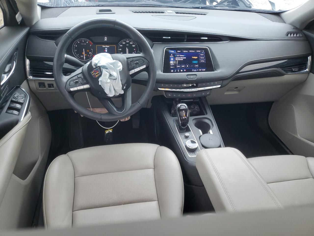 2023 Cadillac Xt4 Premium Luxury VIN: 1GYFZCR42PF193101 Lot: 54977605
