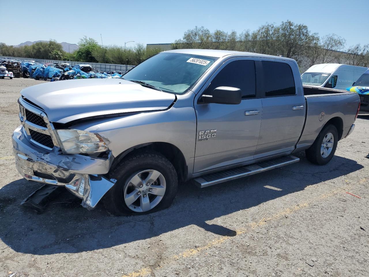 2021 Ram 1500 Classic Slt продається в Las Vegas, NV - Front End